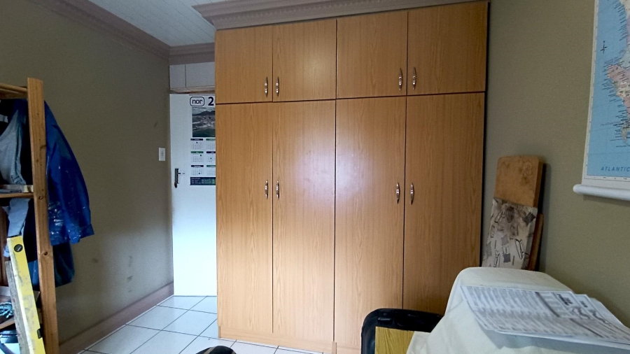 5 Bedroom Property for Sale in Yorkshire Estate Western Cape